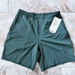 Lululemon Medium Pace breaker